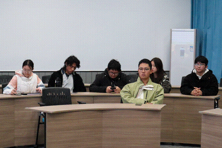 2025-12-01 19:03:09.152000